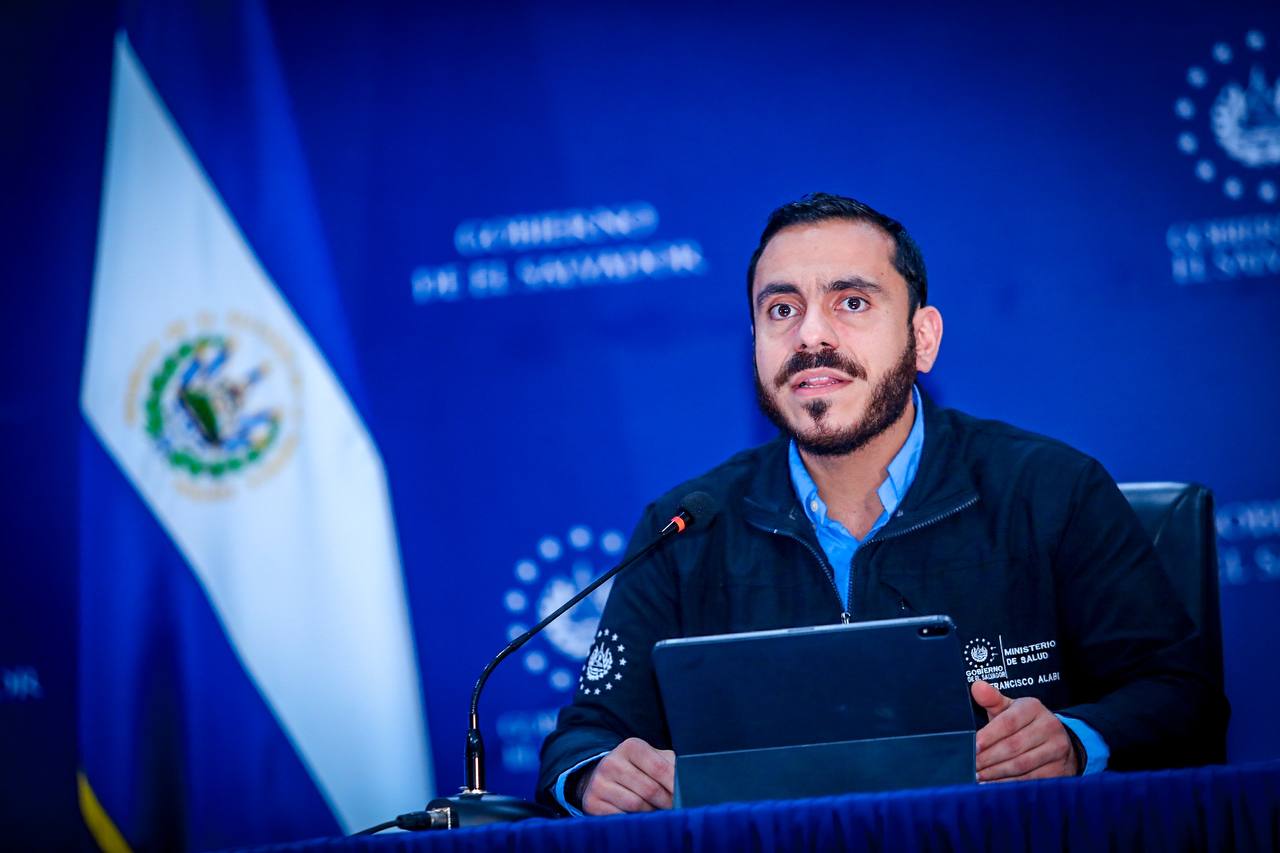 Ministro de Salud reitera que el acceso a la vacuna anti-COVID19 es universal, voluntario y gratuito ministro-de-salud-reitera-que-el-acceso-a-la-vacuna-anti-covid19-es-universal-voluntario-y-gratuito